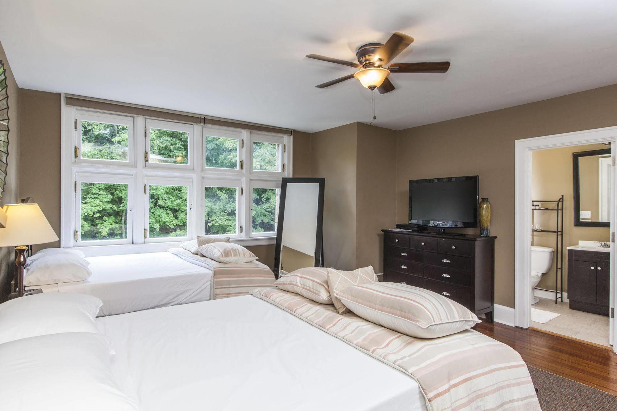 The Mansion At Maple Heights Bed & Breakfast Pittsburgh Ngoại thất bức ảnh